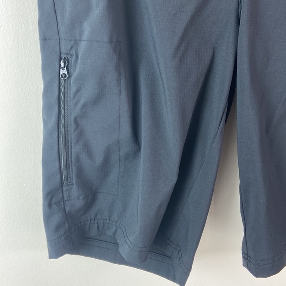 ✨3/$25✨ Columbia Women’s Black Hiking Shorts - 8 - Picture 4 of 8